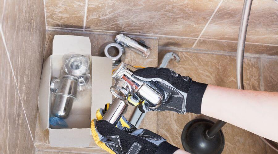 Professional residential roofers in Kincaid, KS